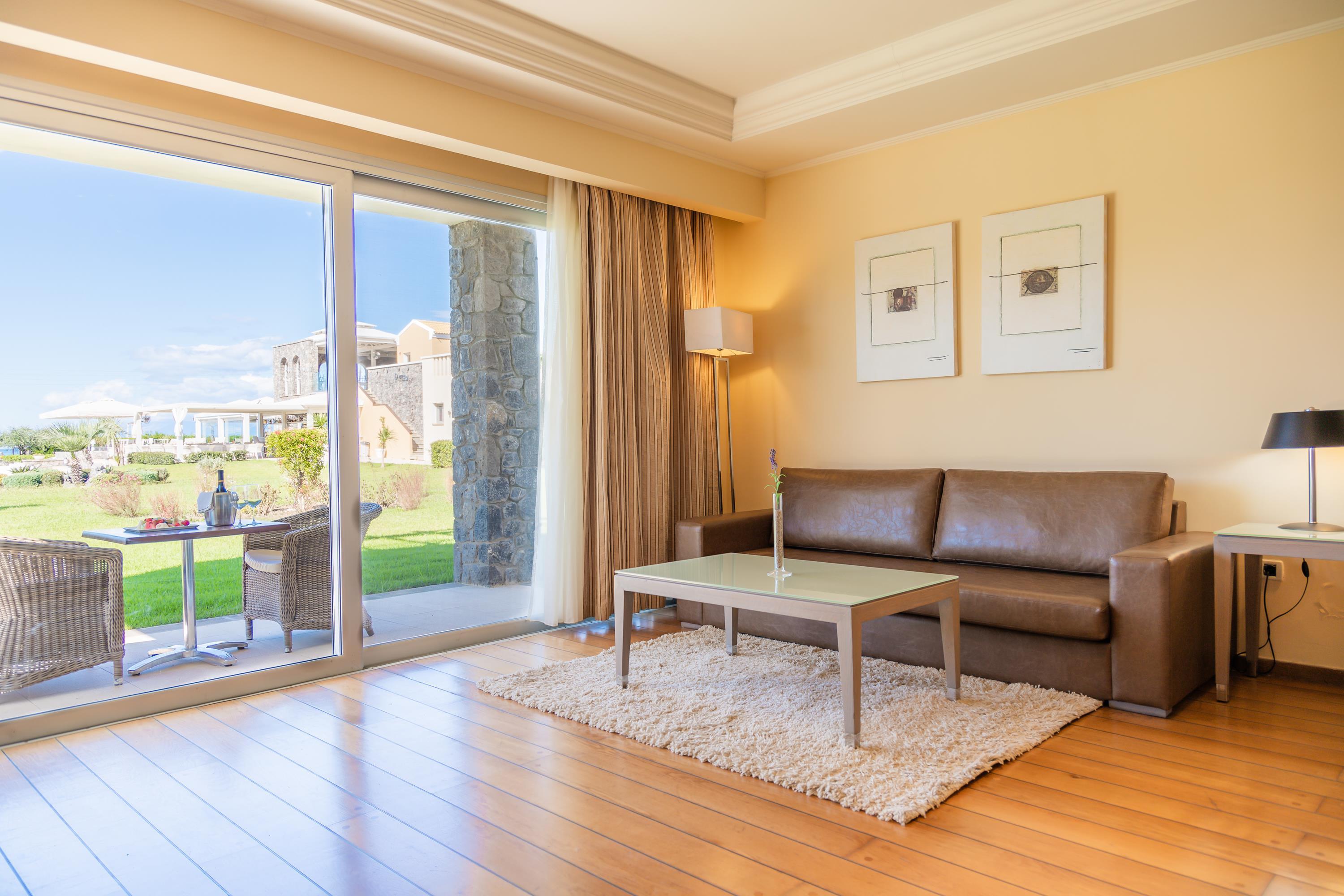 Restia Suites Exclusive Resort (Adults Only) Ахарави Экстерьер фото